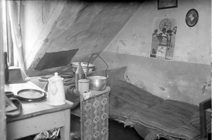 哈曼租的紅排路二號的閣樓公寓