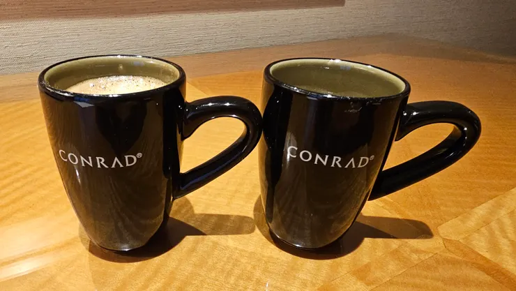 澳門康萊德酒店的迷你咖啡杯真的很可愛!