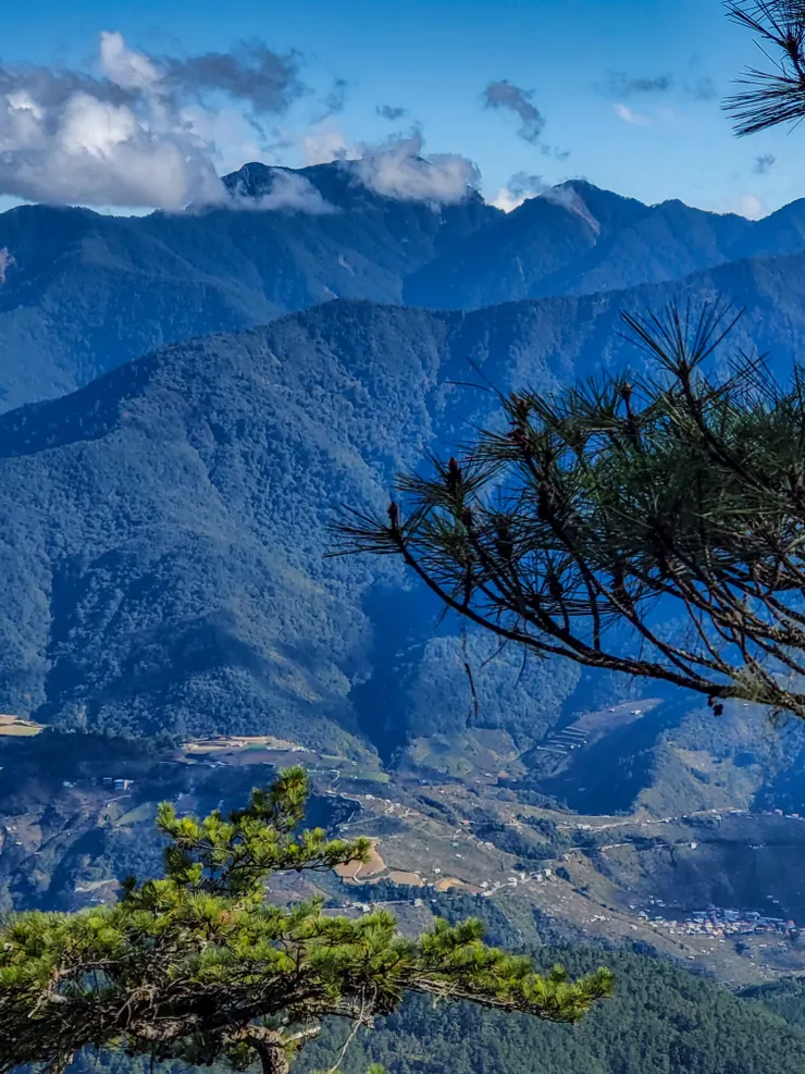 山腳下的環山部落