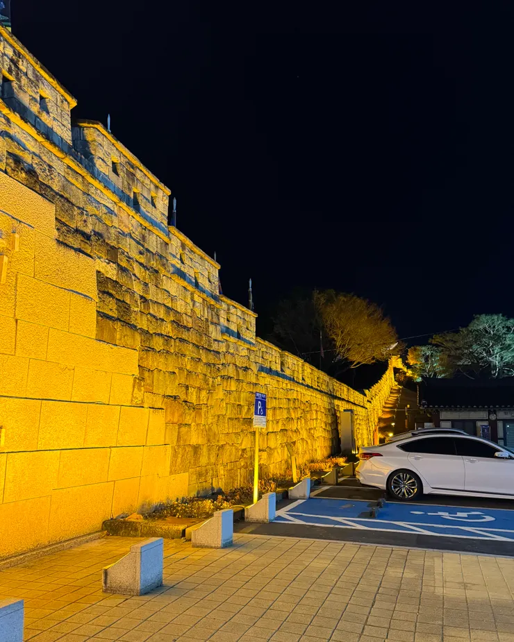 拍攝於2025年12月5日，韓國 晉州城