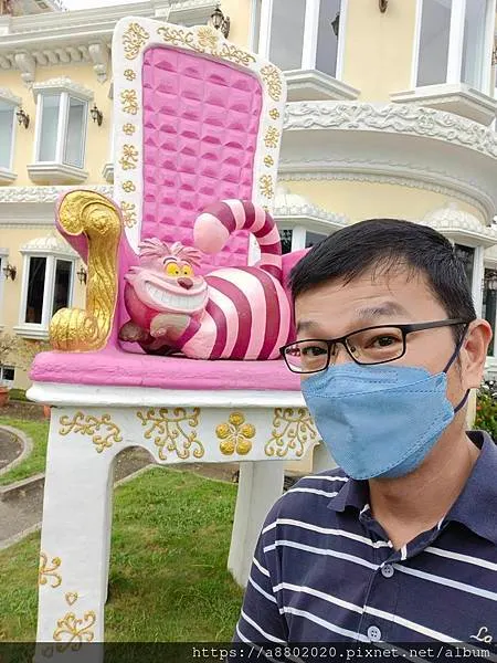 我在藏金閣2館外