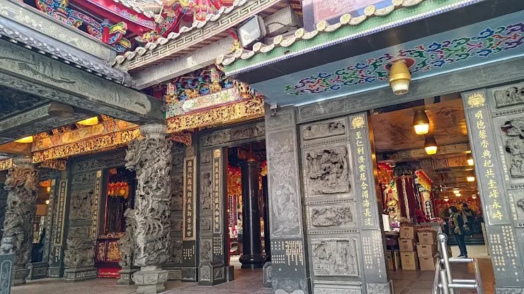 精華龍柱及石雕藝術（圖片截圖於網路）