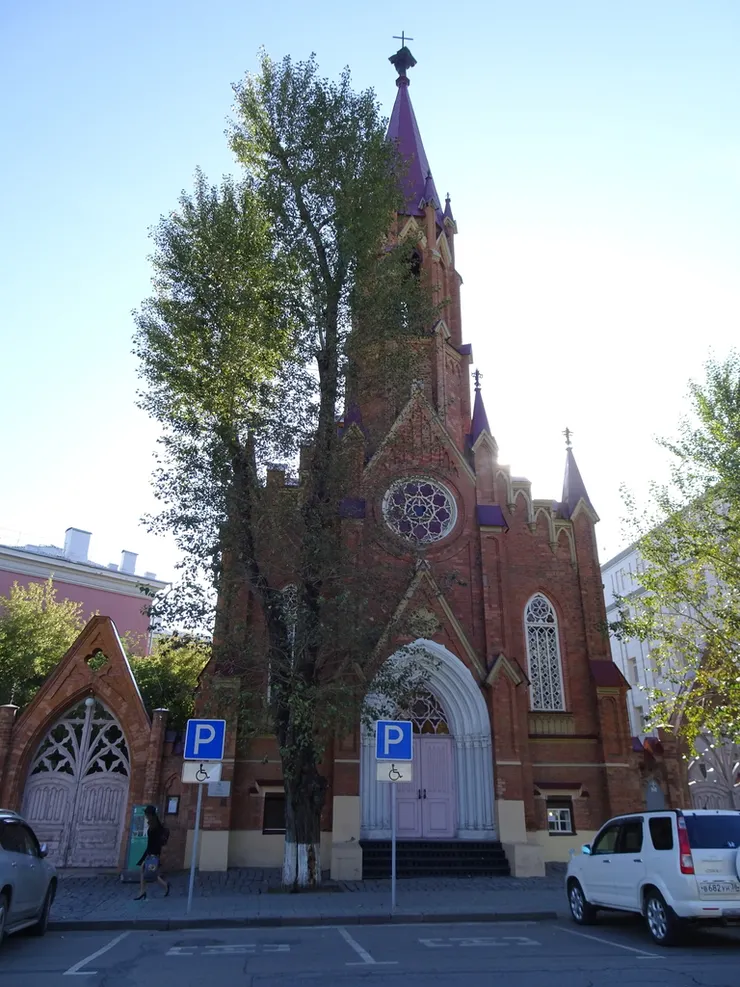 伊爾庫茨克羅馬天主教教堂