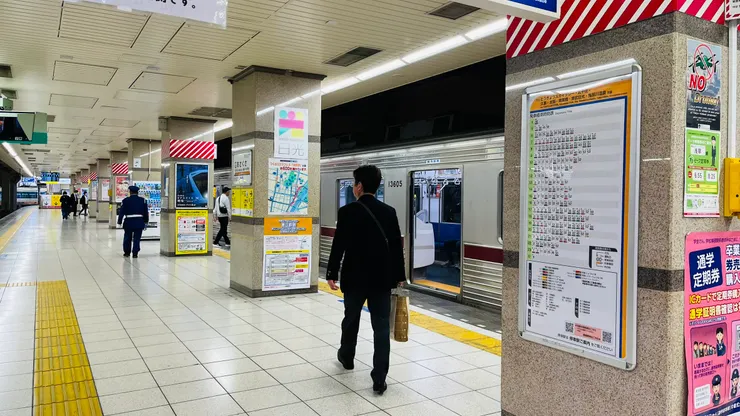 淺草是發車站，所以不用怕沒位子坐。