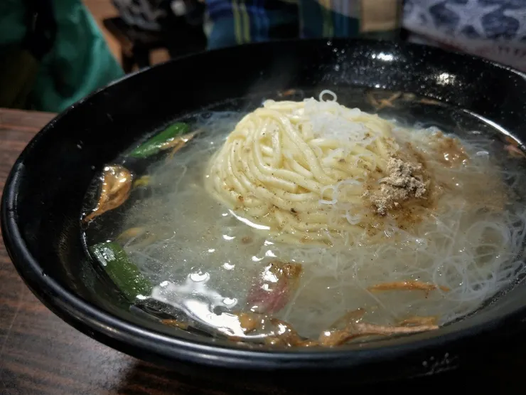 阿郎切仔麵招牌必點的粉麵