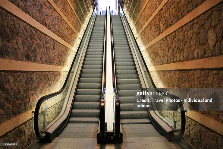 托雷多手扶梯 Toledo Escalator