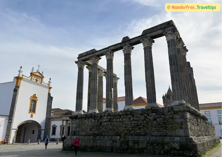 埃武拉羅馬神殿Templo Romano de Évora