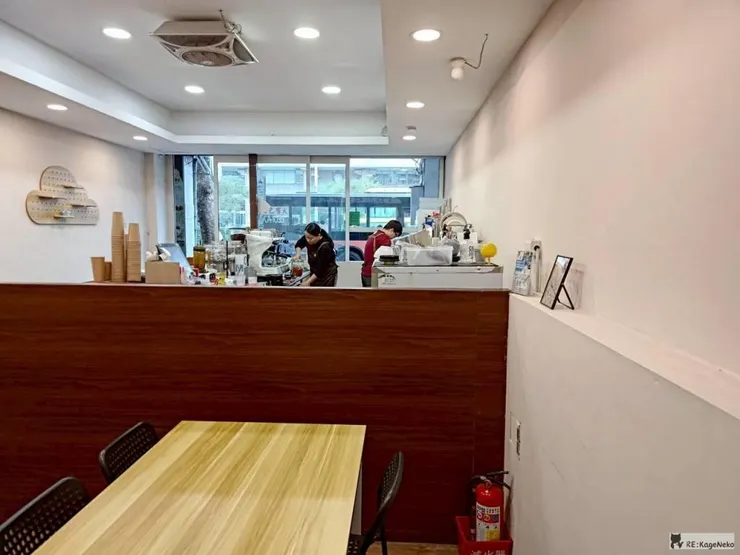 昆陽有COFFEE店內環境