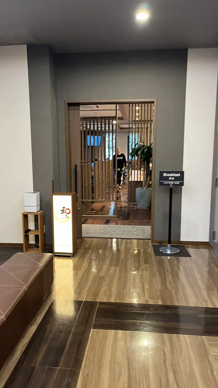 大約7:30前往，人沒有太多。