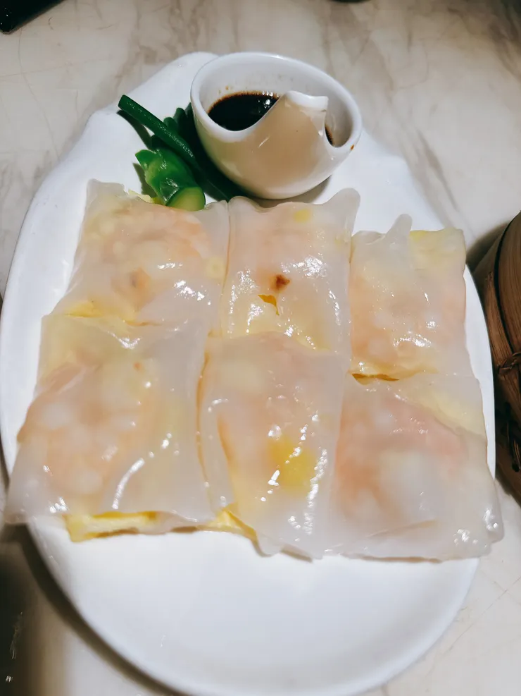 鮮蝦韭黃滑蛋腸 ¥36/份