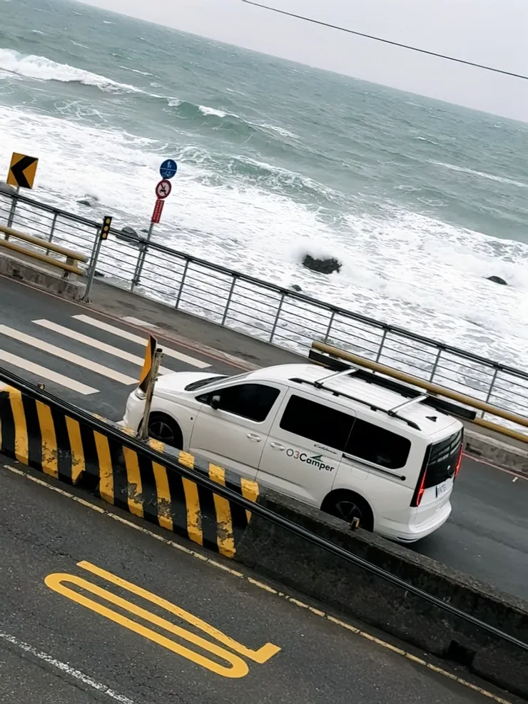 元三福斯露營車外觀