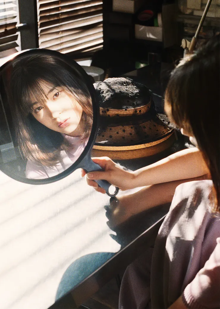 廣瀨鈴形象照／影像來源： 奧山由之「レジャー・トレジャー」