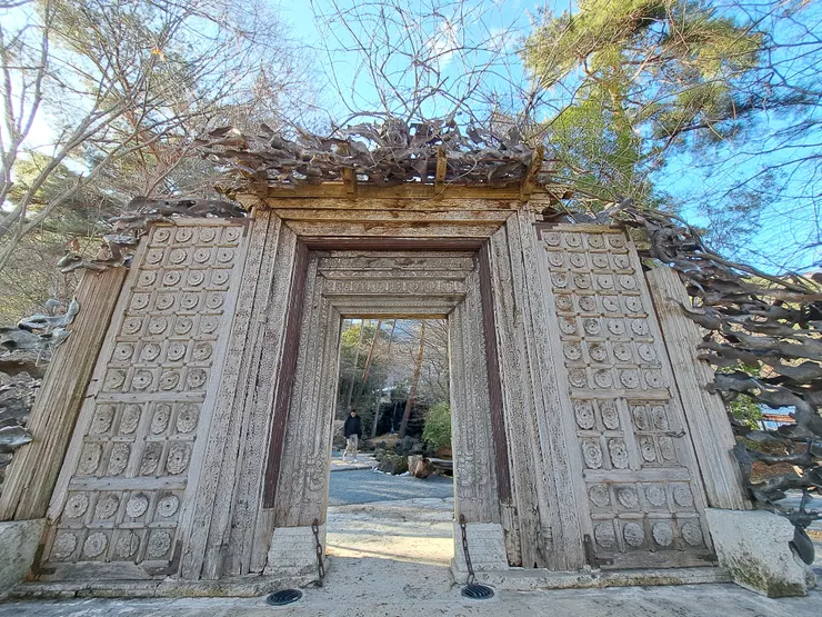 久保田一竹美術館 入口大門/照片:NANA濕婦