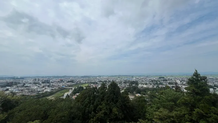 難怪城堡會設立在這裡。