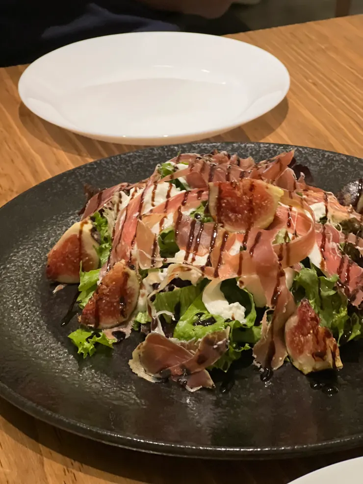 Burrata&Serrano 沙拉&nbsp;