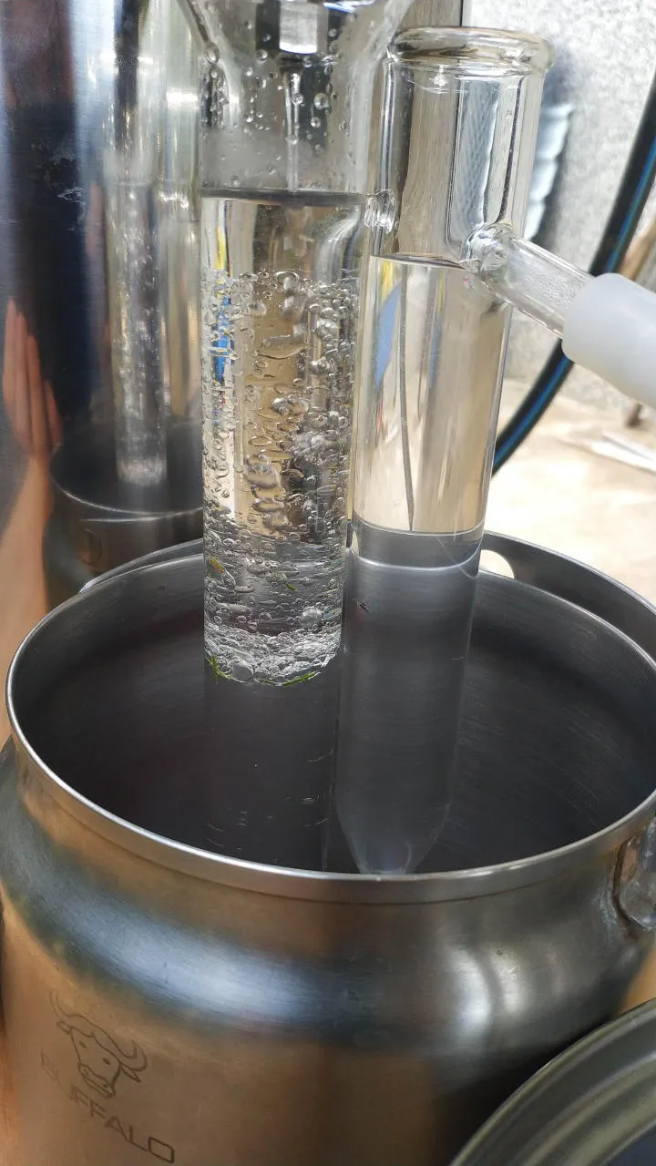 3公斤澳洲茶樹葉蒸餾出來的精油