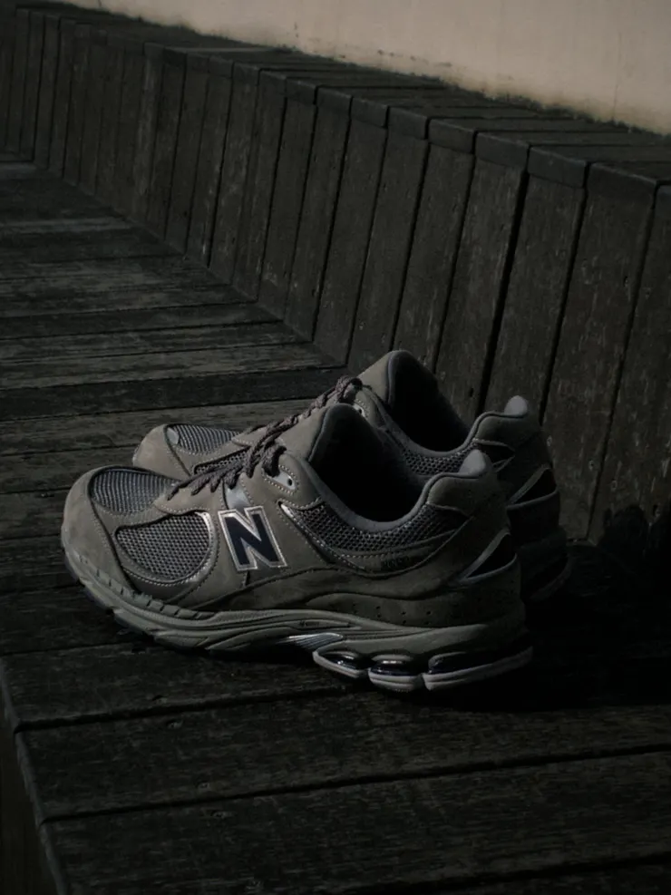 我的鞋櫃永遠都會有雙2002R的位置