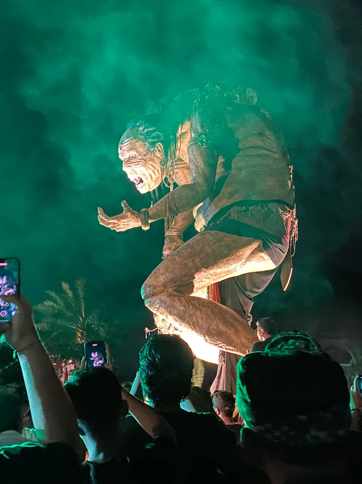 Andy 說這些雕像介於 gods & devils 真的滿滿細節