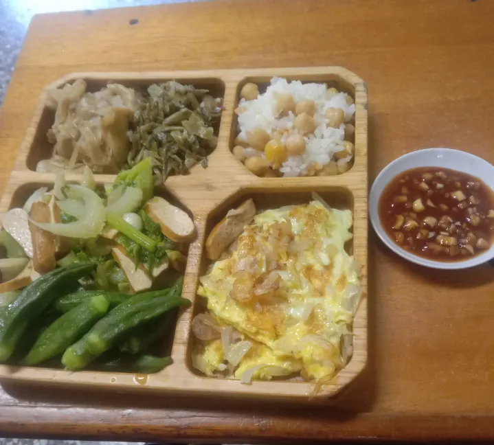 白飯+鷹嘴豆一樣健康滿滿
