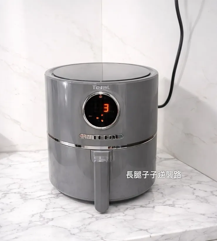 外觀看起來真的超高級很有質感！🖤 🤍