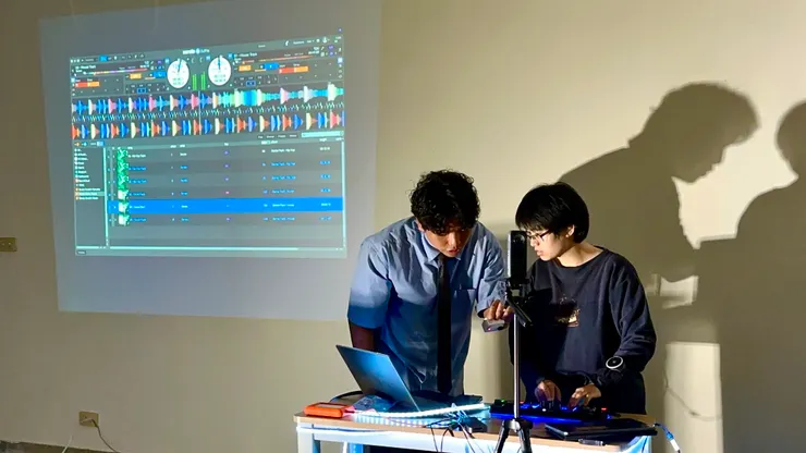 圖源:莫比斯圓環創作公社