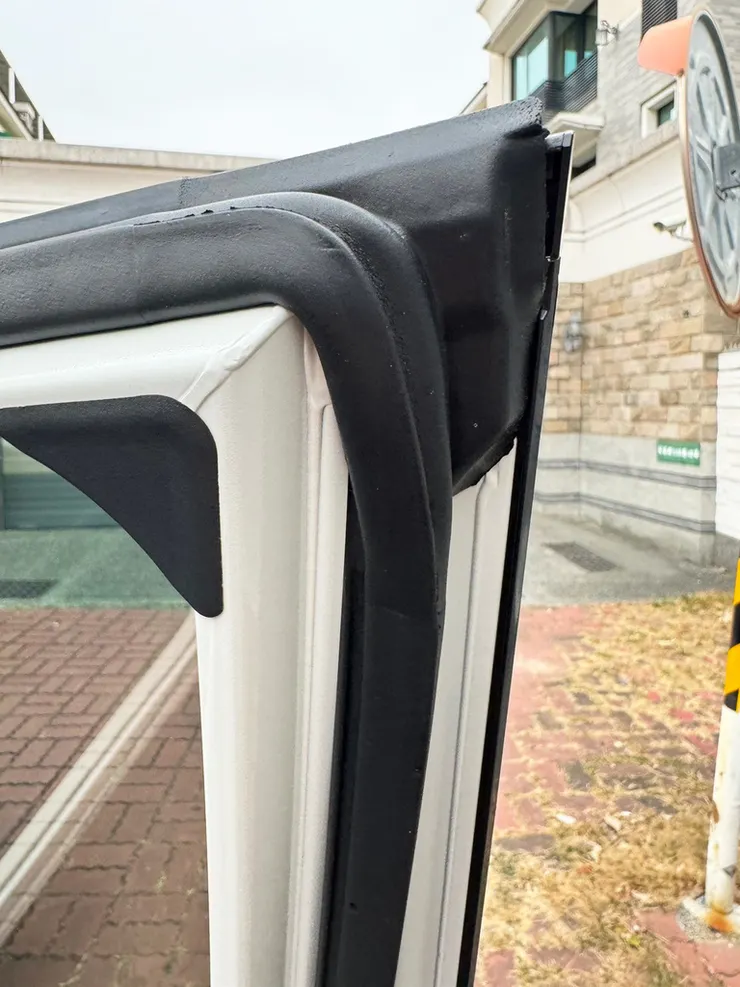 台南汽車包膜推薦【Force弗爾仕車體包膜】3M膜料全車改色