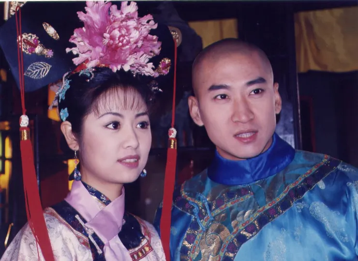 清宮古裝劇《還珠格格》首播時，引起廣大迴響與熱潮。（照片取自瓊瑤臉書）