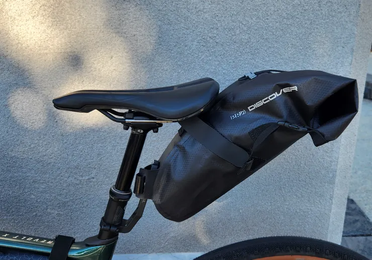 一句話，因為“帥”。帥是要付出代價的。