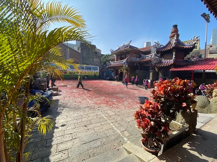 廟埕寬闊（圖片截圖於網路）