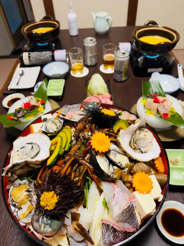 令人垂涎三尺的海膽鍋食材！！