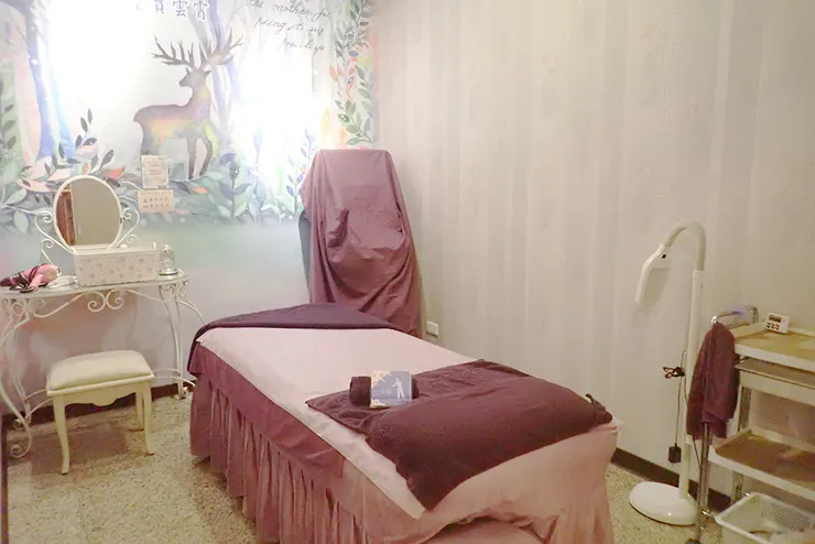 板橋美容去角質保養推薦│芮薇荷夢幻森林spa-板橋館│水飛梭氫水儀