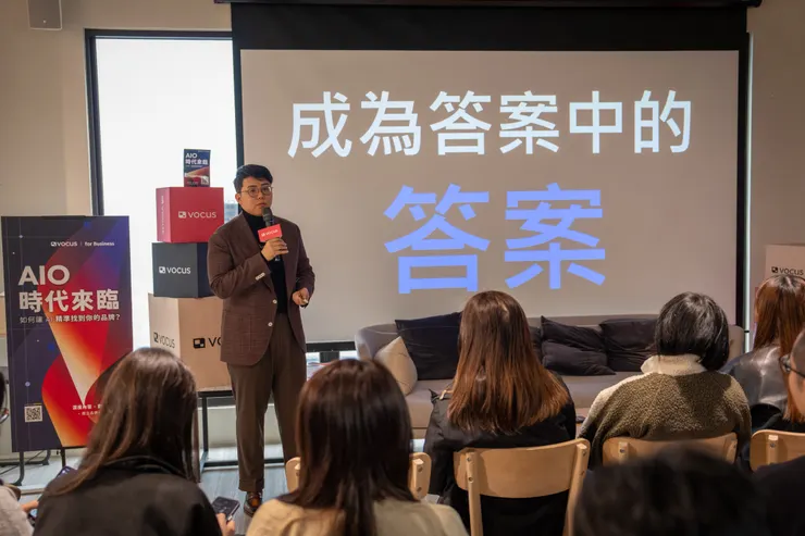 Frank 特別以一句話點出這個轉變的核心—「成為答案中的答案」。