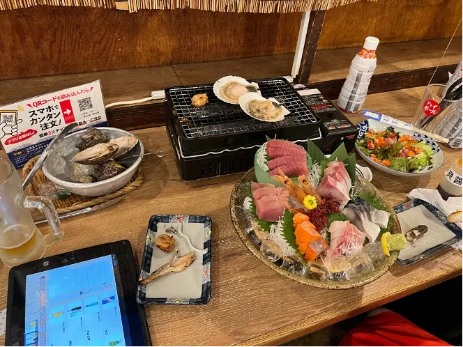 落機第一餐到磯丸水產$7419Yen,海鮮新鮮。