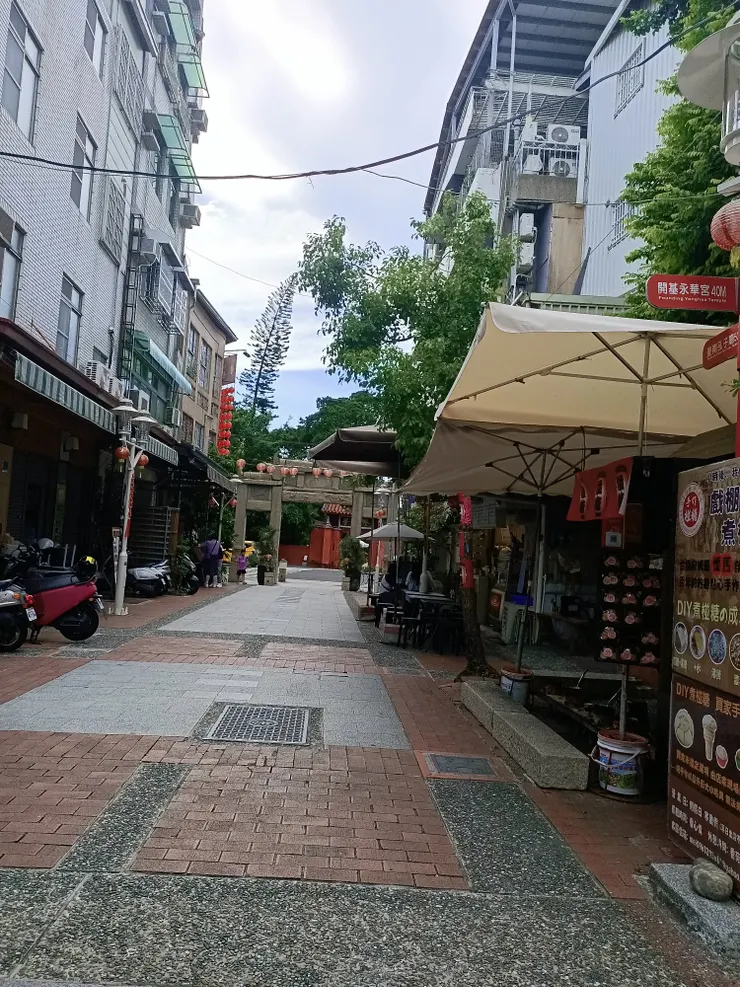 這裡以前好像很熱鬧