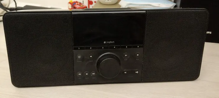 上週收到期待已久的喇叭單體，先拆Squeezebox ...