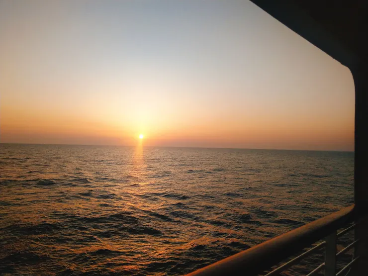 多花點時間看看世界之美吧