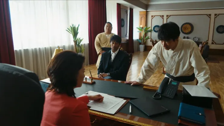 野崎代表日本公安與巴爾卡警方合作,抓出了瓦尼茲等人非法索賄的貪污證據