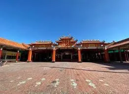 寬闊的廟埕（圖片截圖於網路）