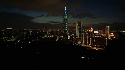 登上象山頂後，我心想......