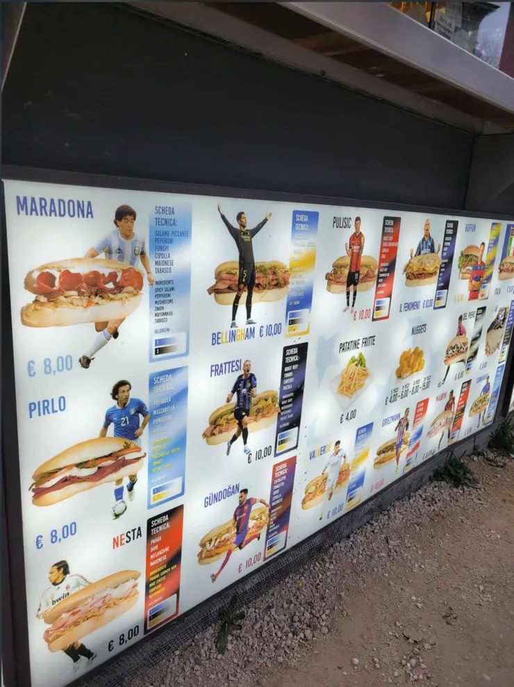 古堡廣場旁的一家店，潛艇堡全部都用足球明星命名，服務態度蠻好的