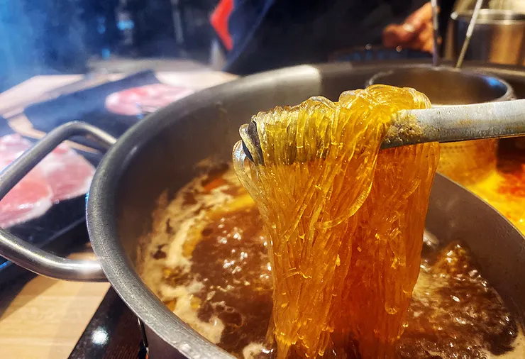  新莊火鍋推薦│大魔大滿足鍋物（新莊店）