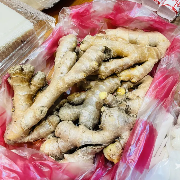只要遇到有竹薑，我們一定買一堆回家。