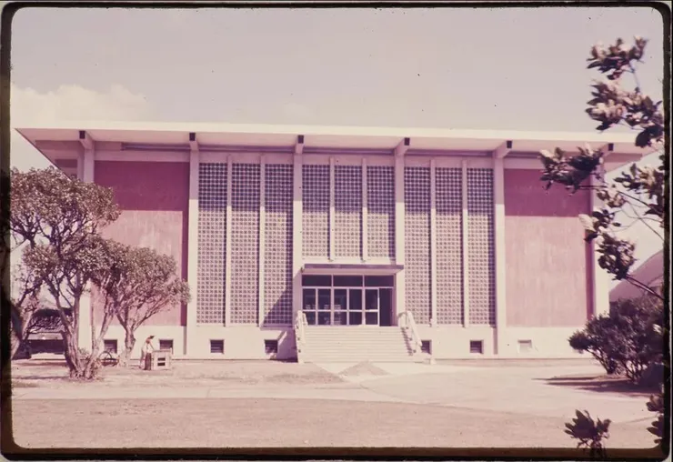 甫落成時的台大法學院圖書館（圖片來源：王大閎建築研究及保存學會）