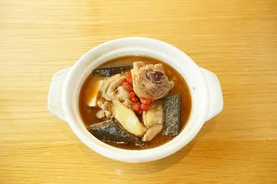 超美味麻油雞(圖片截圖於網路)