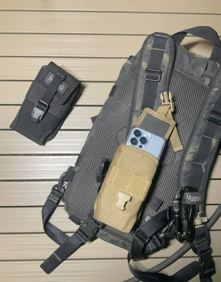 使用iphone 13 Pro示範，Pro Max也沒問題