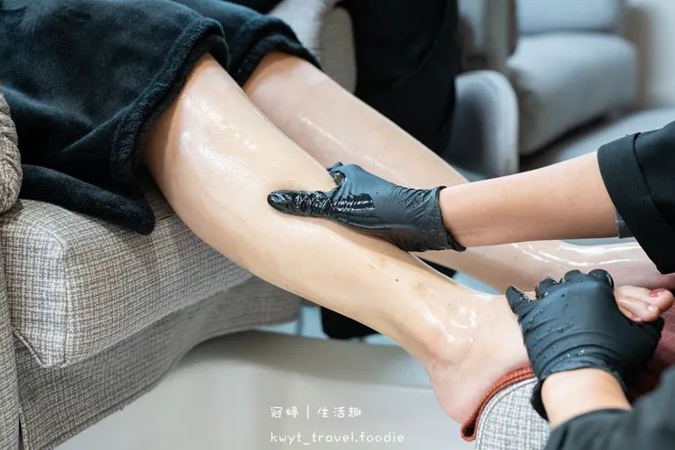 [板橋新中式美睫設計]AN藝術工坊，忙碌女生的救星！2.5小時同步完成美睫手足美甲保養，躺著睡一覺就變美，板橋美甲推薦，附最新美睫美甲價格表