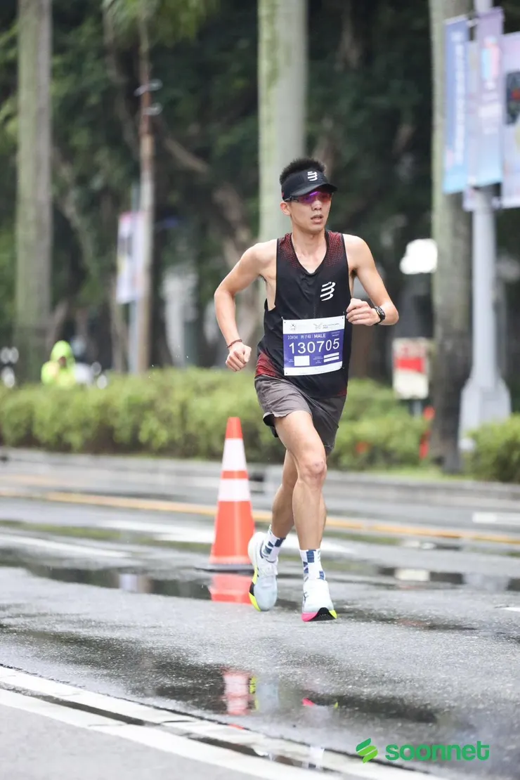 10km跑了37:30,鐵定是哪裡出了什麼狀況