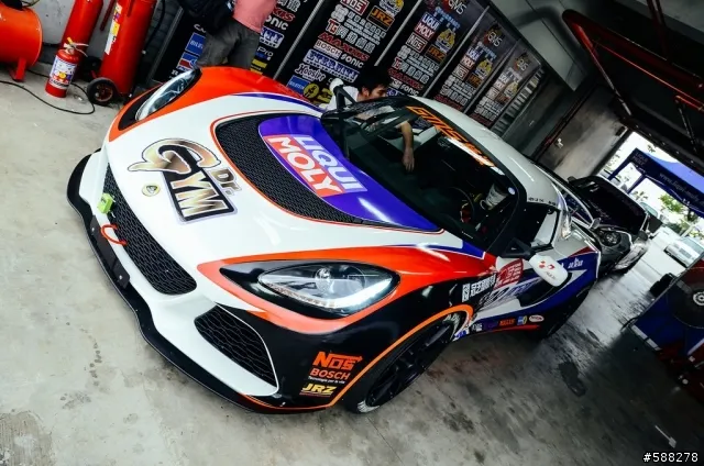 Hank賽車日記2 – 與GMS特波車隊征戰大鵬灣