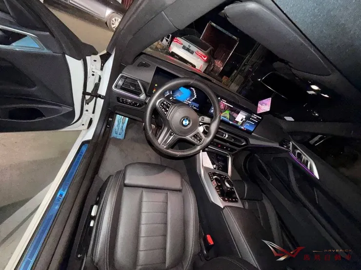 2024 BMW 420i Convertible 敞篷車已於韓國完成裝櫃並啟程回台!完整解析外匯車代購流程、港口裝櫃檢查與海運細節,帶你了解安心透明的購車體驗。