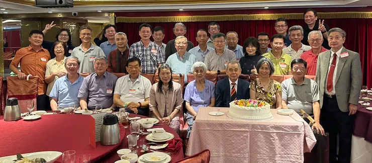 今（2024）年9月21日實驗室學生為我慶祝95足歲